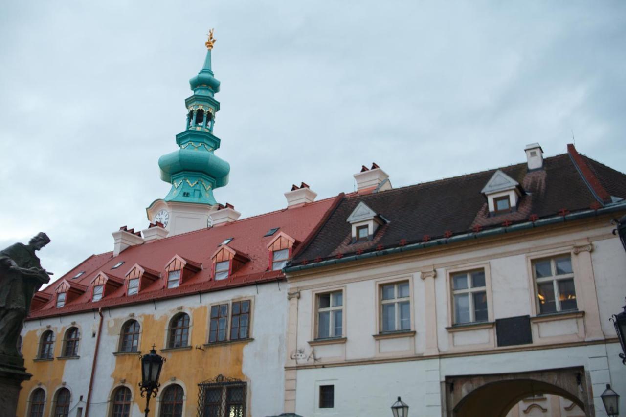 Old Town 1 Bdr, A/C, W/Parking Apartment Братислава Екстериор снимка